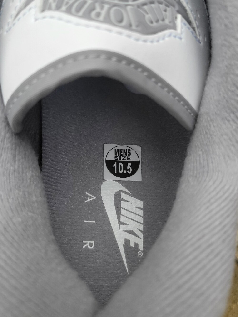 Jordan 2 Retro Low 'Python' - Picture 8 of 9